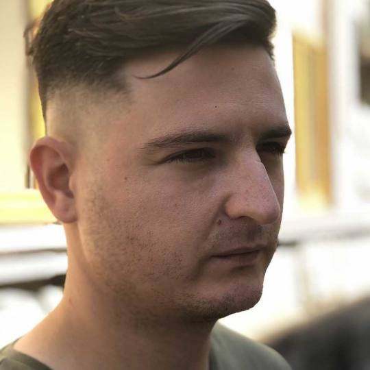 Headroom #beograd Muško šišanje Muško šišanje makazama + mašinicom ✂️ Nikola