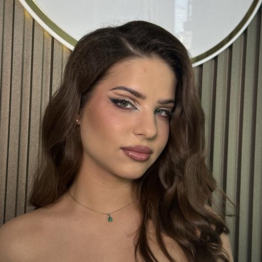 Princess beauty #nis Make-up / šminkanje Profesionalno šminkanje + veštačke trepavice Lice