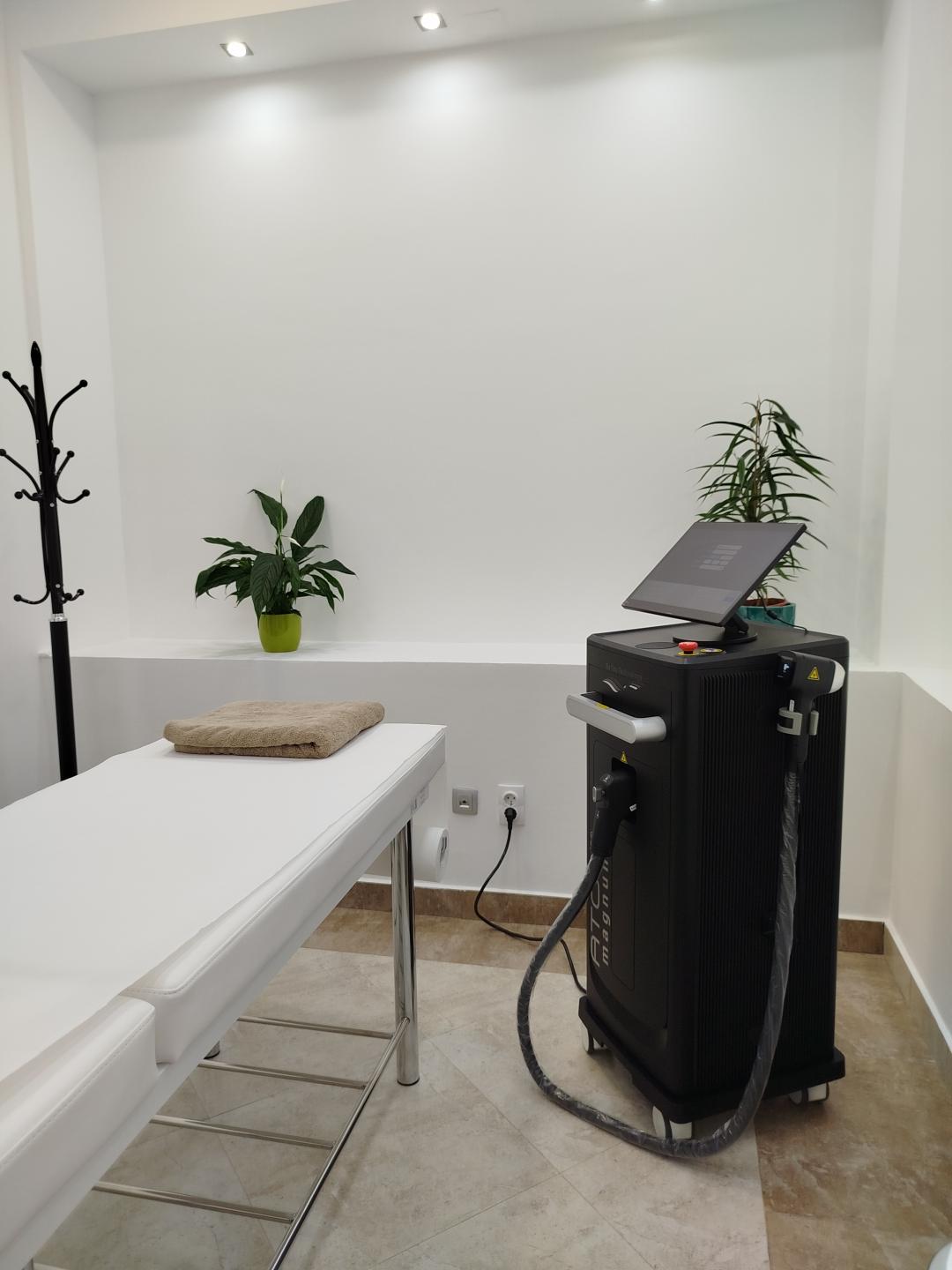 BeLume Laser centar #beograd Laserska epilacija Laserska epilacija celih nogu + prepona diodnim laserom - za dame