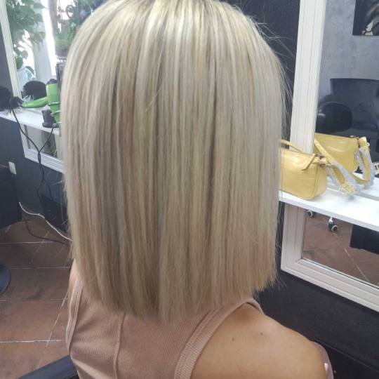 Natali 19 #beograd Srednja dužina kose