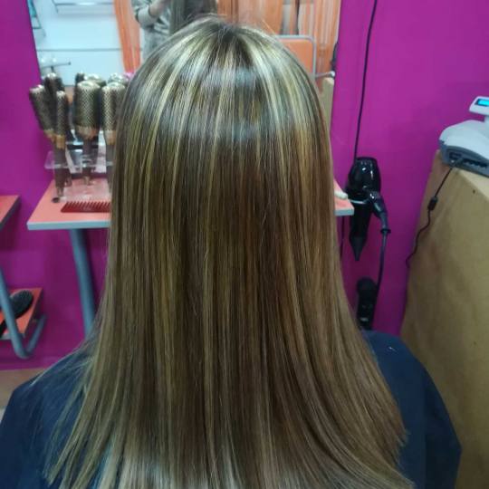 Lara i Marija #beograd Pramenovi Pramenovi na foliju u 2 boje + preliv - duga kosa