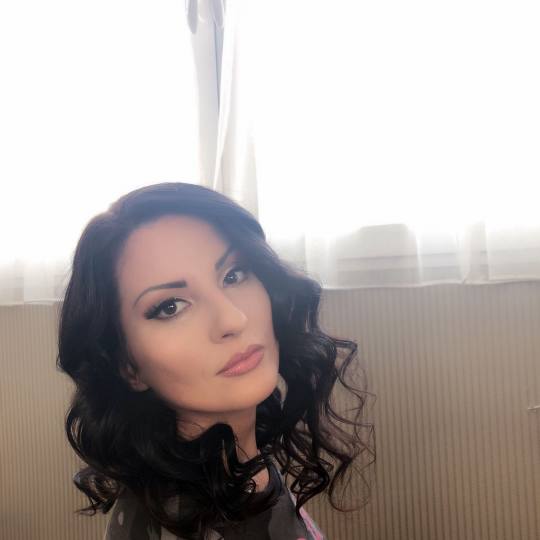 Bibi beauty centar #beograd Make-up / šminkanje Profesionalno šminkanje + veštačke trepavice + s