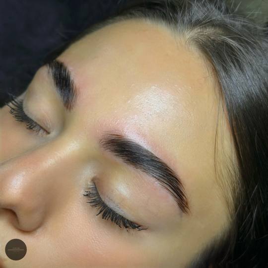 Atelier Beauty Bar #nis Obrve Brow lift + farbanje obrva