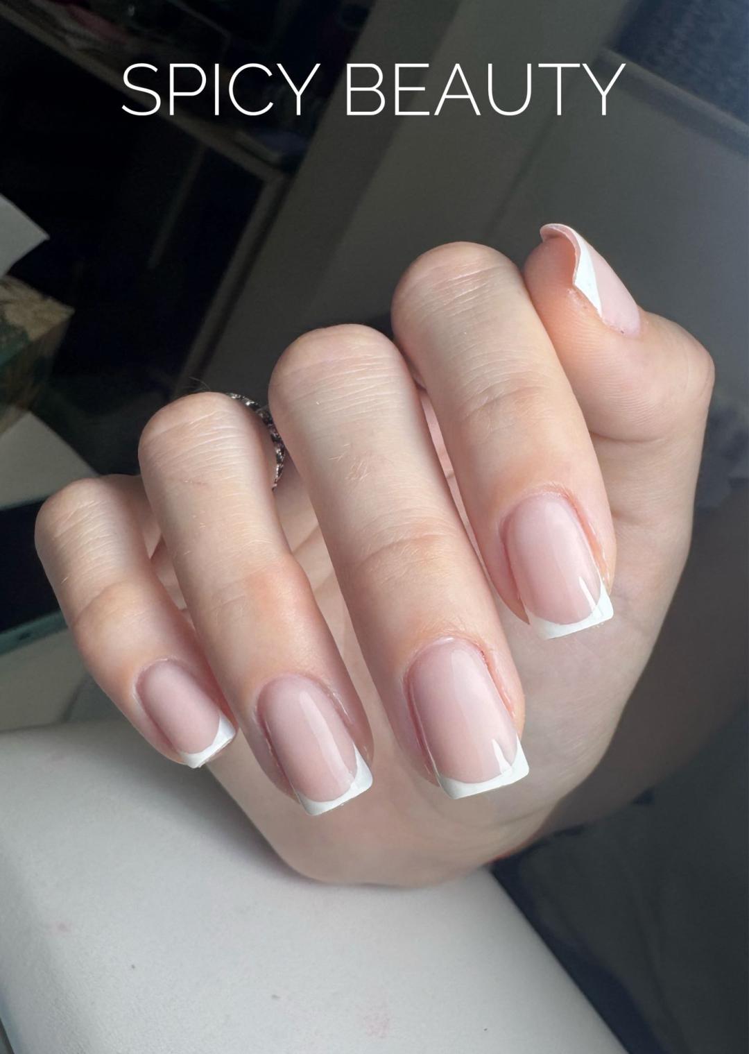 Spicy beauty #beograd Ojačavanje noktiju Ojačavanje noktiju rubber bazom - S dužina