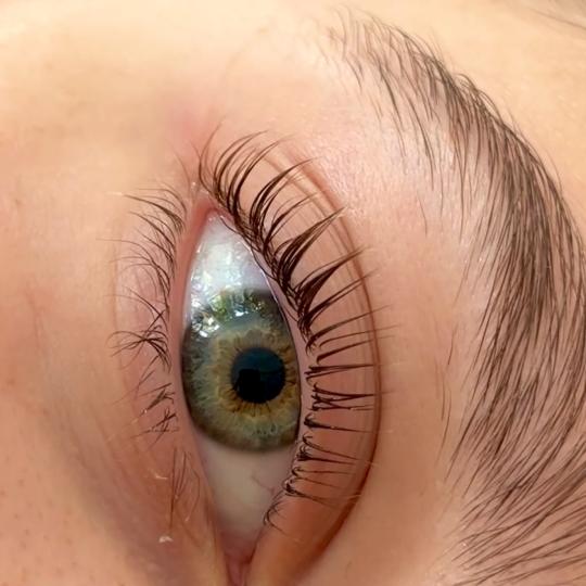 Lola esthetic center #beograd Trepavice Lash lift