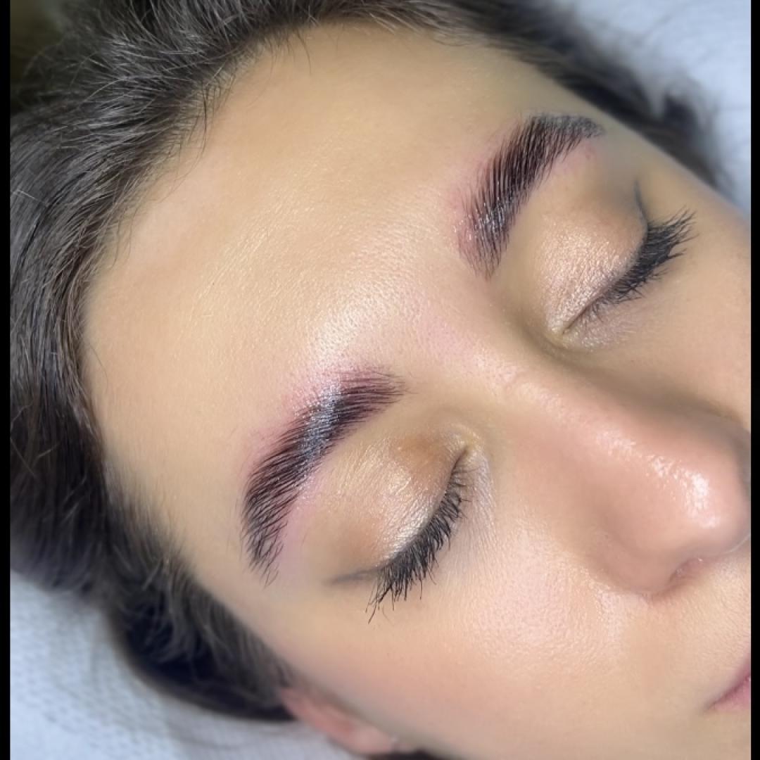 Artist Alex Studio #nis Obrve Brow lift