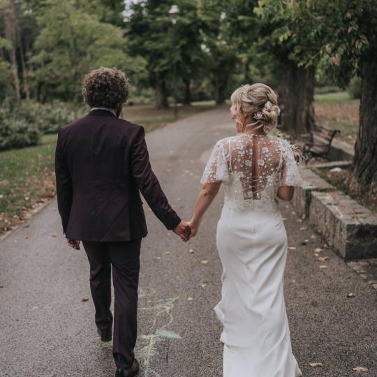 Angels #novisad Svečane i frizure za svadbu Svečana frizura - sve dužine kose