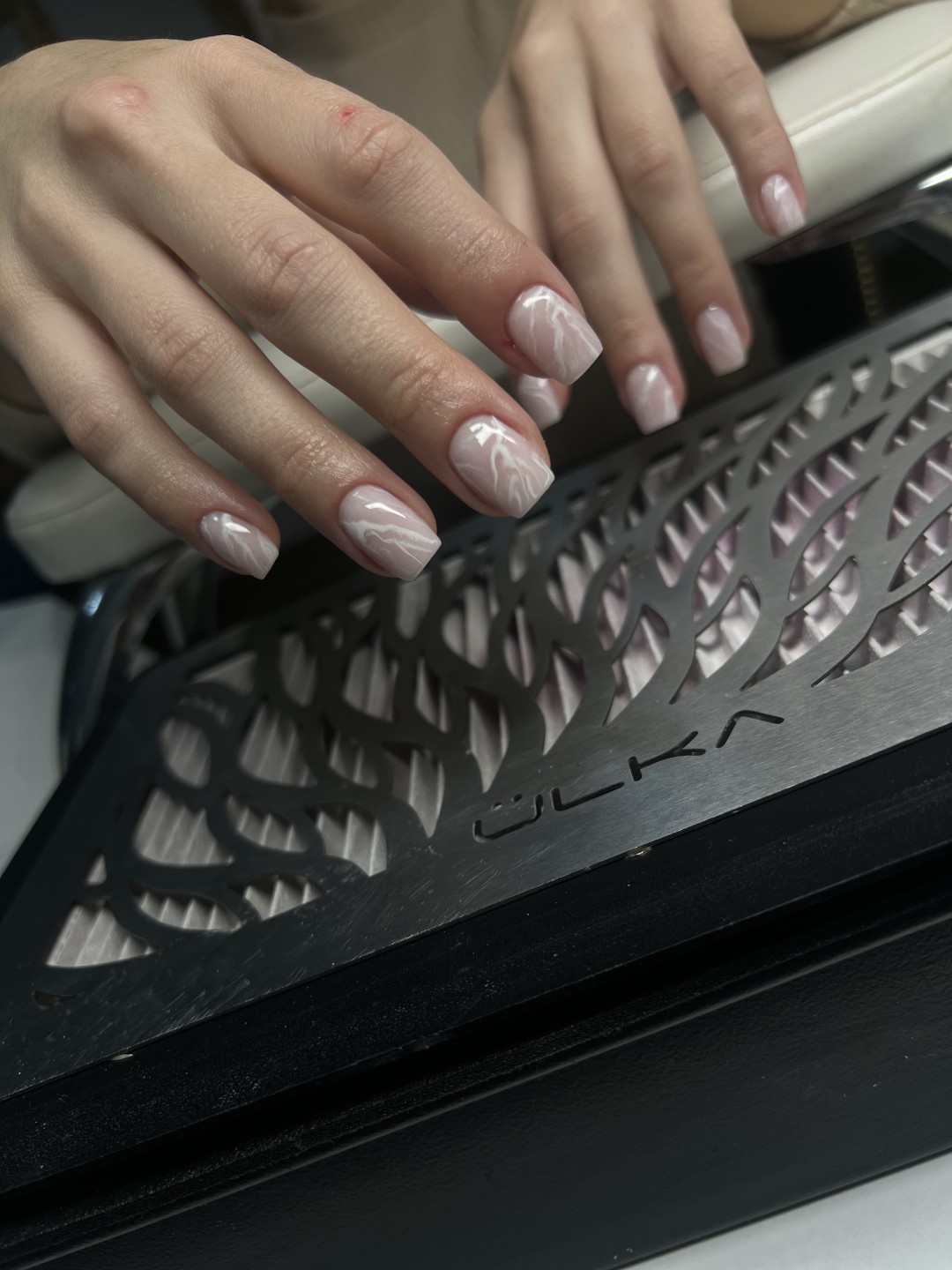 Beauty Blend #beograd Korekcija noktiju Korekcija noktiju - S dužina