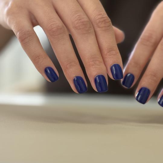 Beauté by Nina Cvejić #nis Manikir Manikir + shellac