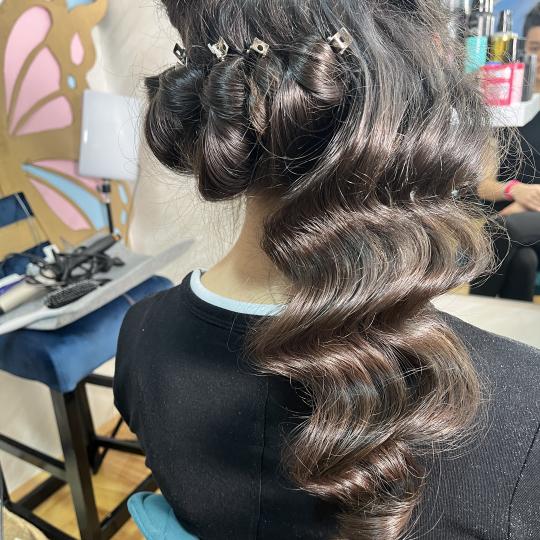 Golden beauty by Mimi usluga