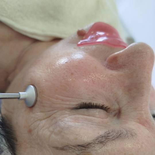 Professional beauty and spa usluga