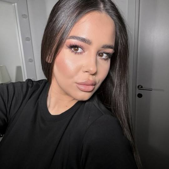 Staša Vasić make up #beograd Make-up / šminkanje Profesionalno šminkanje + veštačke trepavice
