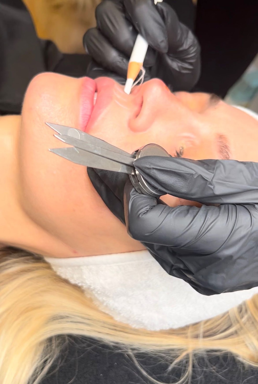 Esthetique Privé #beograd Trajna šminka Trajna šminka usana - PHILIPPS