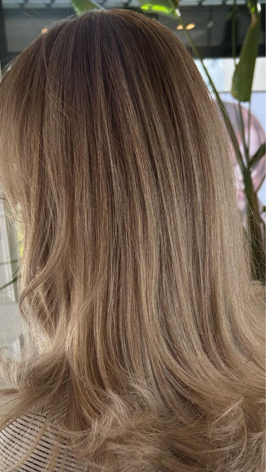 Balayage +preliv+ šišanje + feniranje - Esthetique Privé, Beograd Ombre, sombre, balayage Frizerski saloni Ombre, sombre, balayage, Beograd, Centar, Stari grad, Dorćol