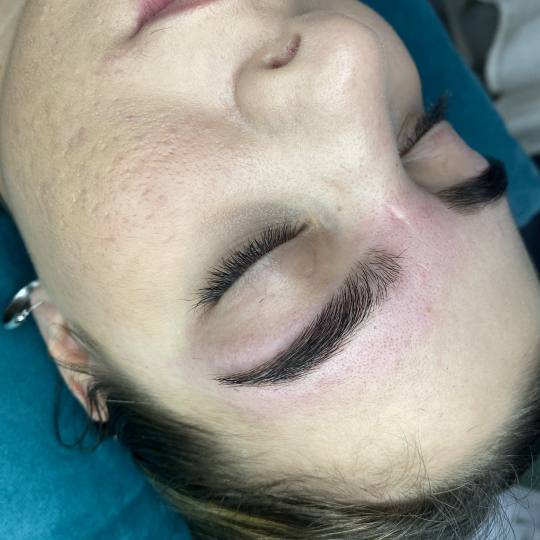 Frančeska beauty studio #novisad Korekcija obrva