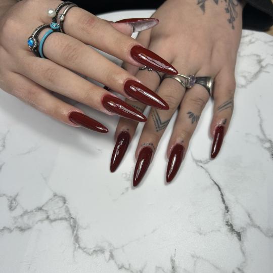 Mala Plava B #novisad Korekcija noktiju Korekcija noktiju - L dužina