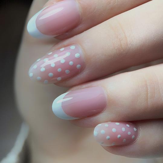 Nails Studio #beograd Ojačavanje noktiju Ojačavanje noktiju gelom
