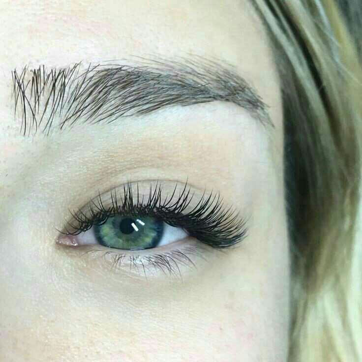 Nadogradnja svilenih trepavica – metoda 1 na 1 - Right Beauty, Beograd Nadogradnja trepavica Lice Nadogradnja trepavica, Beograd, Centar, Stari grad, Dorćol