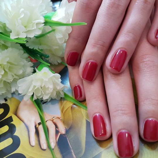 Unna Centar #beograd Manikir #manikir #trajnilak Spa manikir + gel lak CUCCIO COLOUR VENEER SOAK OFF