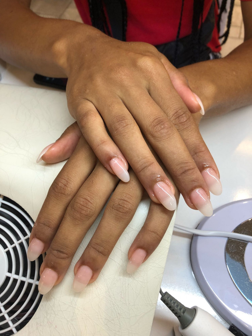 Alfaparf Nails #beograd Nadogradnja noktiju Nadogradnja noktiju tipsama + gel u boji