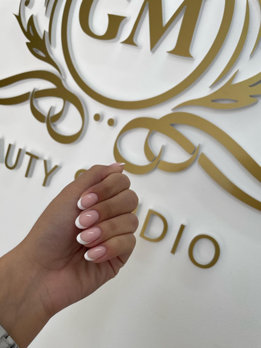 Izlivanje noktiju gelom - M dužina - GM Beauty studio, Beograd Izlivanje noktiju Nokti Izlivanje noktiju, Beograd, Banovo brdo