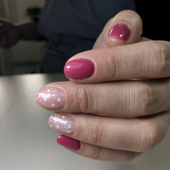 Sense of Harmony #krusevac Gel lak Aparatni / kombinovani manikir + gel lak + rubber baza / korekcij