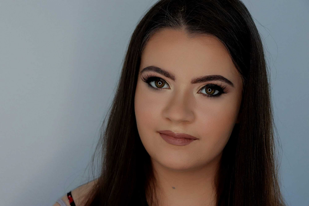 Profesionalno šminkanje + veštačke trepavice - M Studio 0303, Novi Sad Make-up / šminkanje Lice Make-up / šminkanje, Novi Sad, Sajmište, Detelinara, Banatić