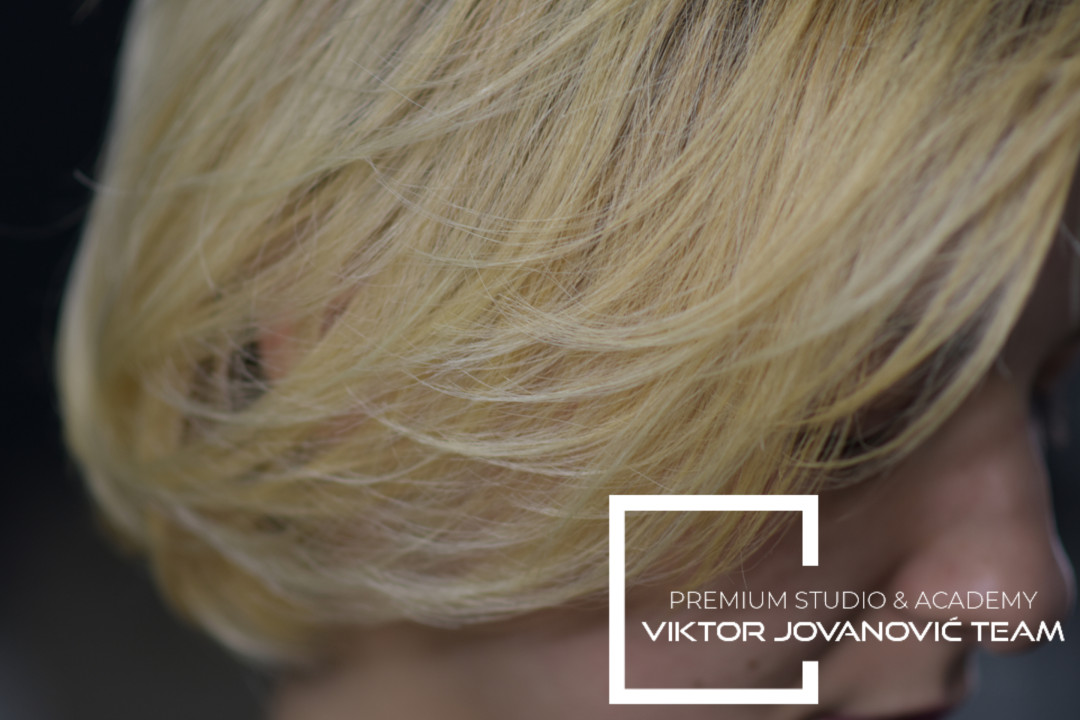 BEAUTY CENTER Viktor Jovanović #subotica Tretman rasta kose