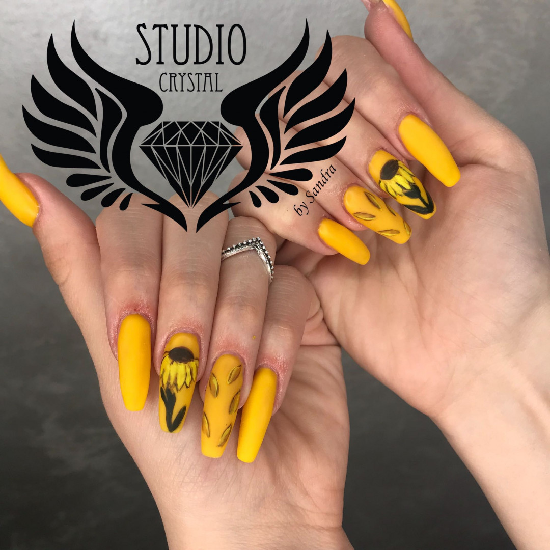 Studio Crystal by Sandra #beograd Izlivanje noktiju