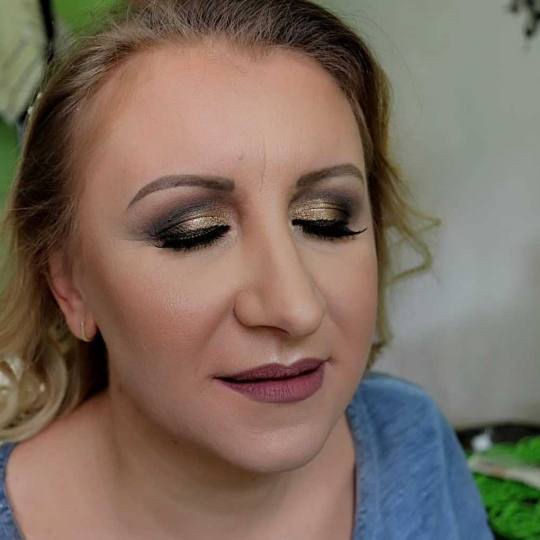 M Studio 0303 #novisad Make-up / šminkanje Profesionalno šminkanje + veštačke trepavice