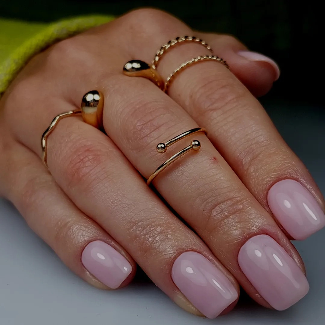 Fearless Beauty Studio #beograd Manikir Manikir + gel lak (kombinovani manikir)