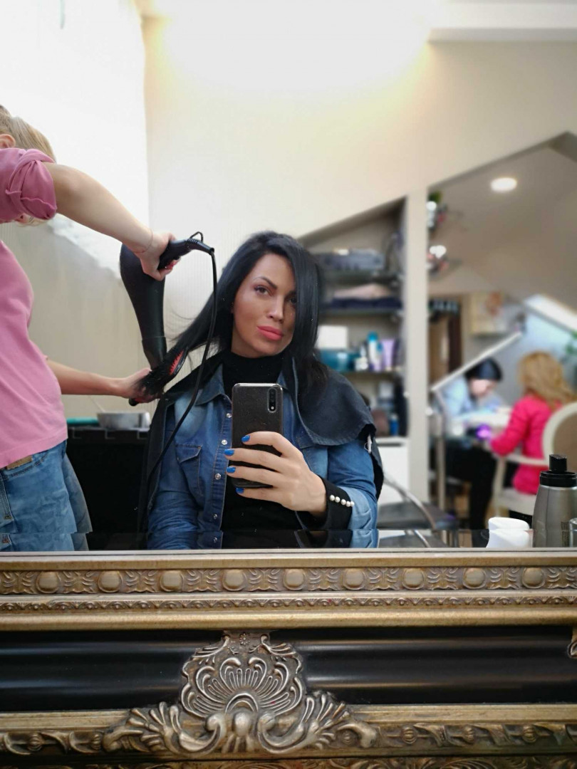 Bibi beauty centar #beograd Nega i ojačavanje kose Blajhanje izrastka