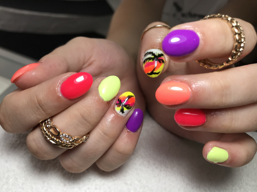 Studio Moldovan #beograd Ukrašavanje noktiju Nail art - složen