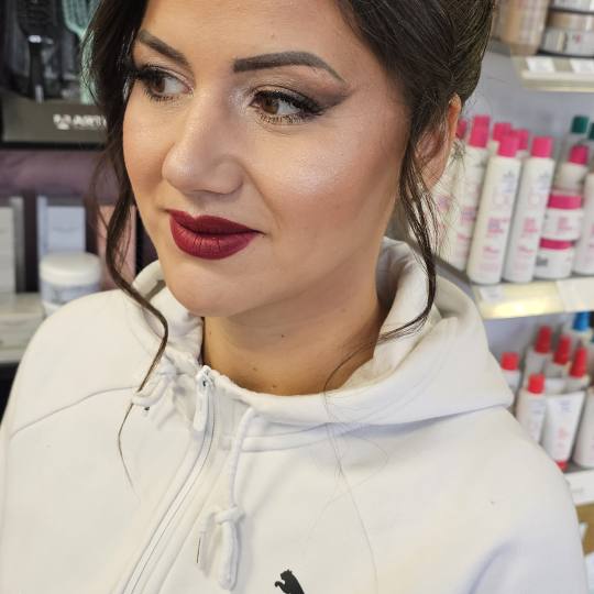 Sobhani Hair Studio #beograd Svečane i frizure za svadbu Svečana frizura - sve dužine kose