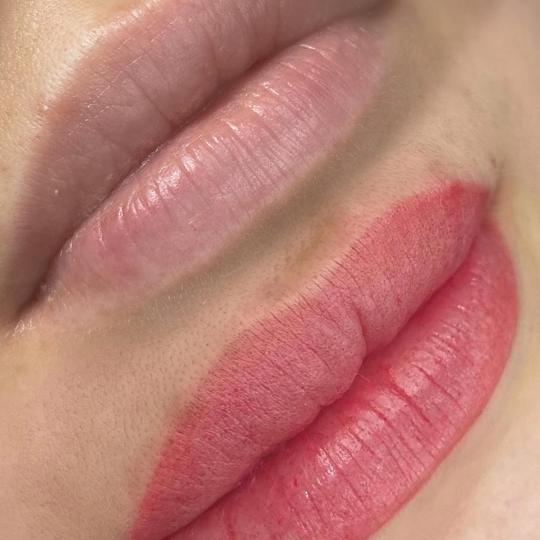 AmiSo Beauty Studio #novisad Trajna šminka Trajna šminka - usne