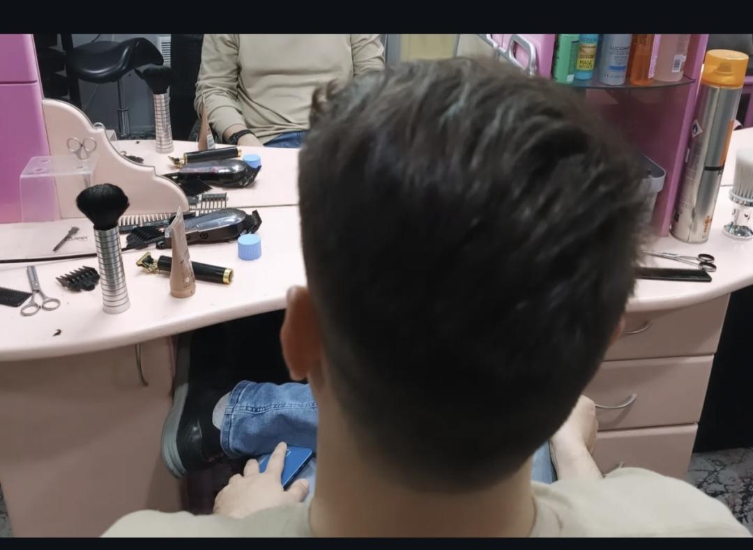 Muško šišanje - kratka kosa - Beauty Line-M, Novi Sad Muško šišanje Muški frizeri Muško šišanje, Novi Sad, Grbavica, Liman, Adamićevo