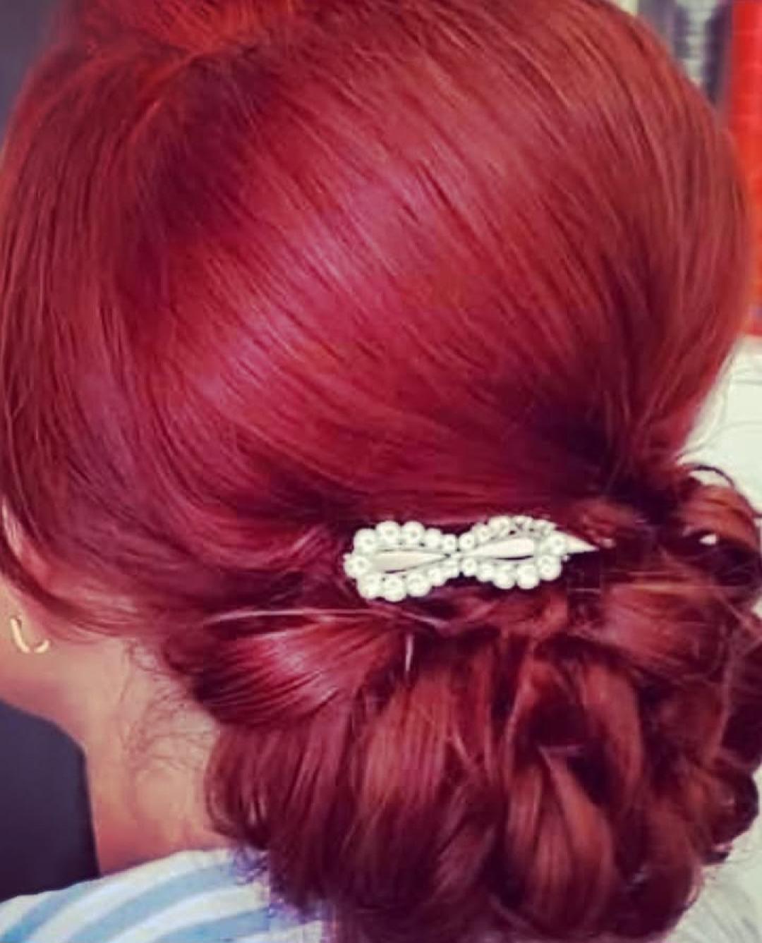 Svečana i maturska frizura - Astradas 2, Beograd Svečane i frizure za svadbu Frizerski saloni Svečane i frizure za svadbu, Beograd, Novi Beograd blokovi, Belville, Savski kej