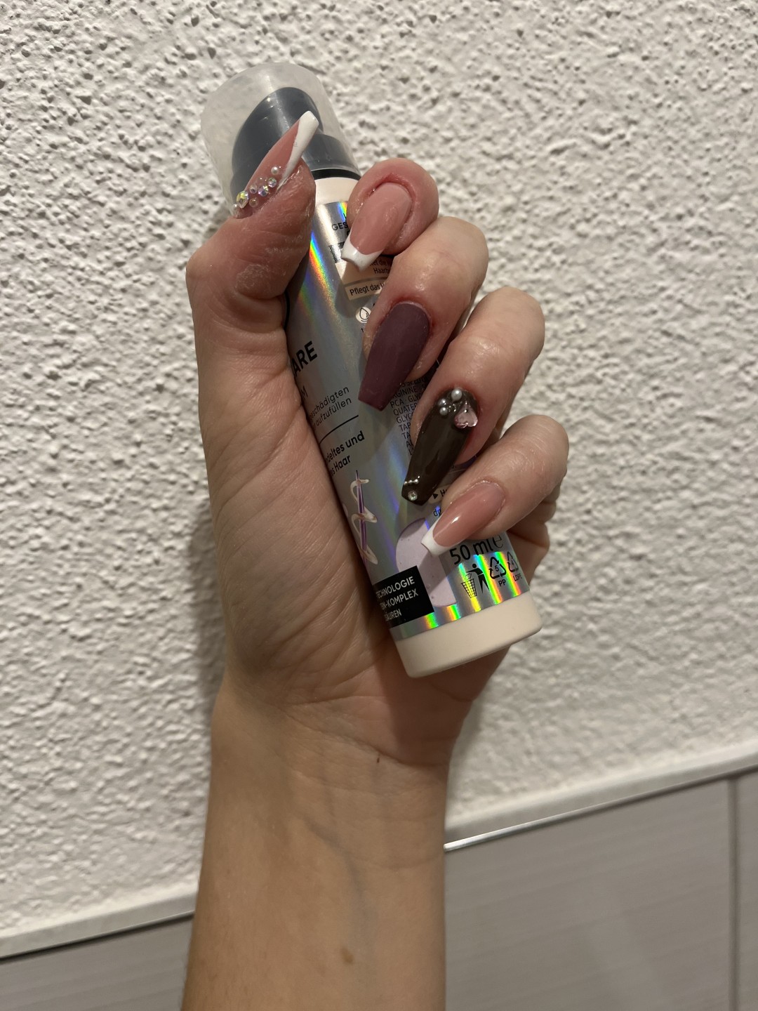 Zen Club #beograd Izlivanje noktiju Izlivanje noktiju gelom - S dužina