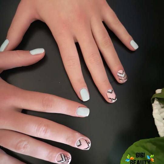 Bibi beauty centar #beograd Korekcija noktiju Korekcija gela nail art by BiBi