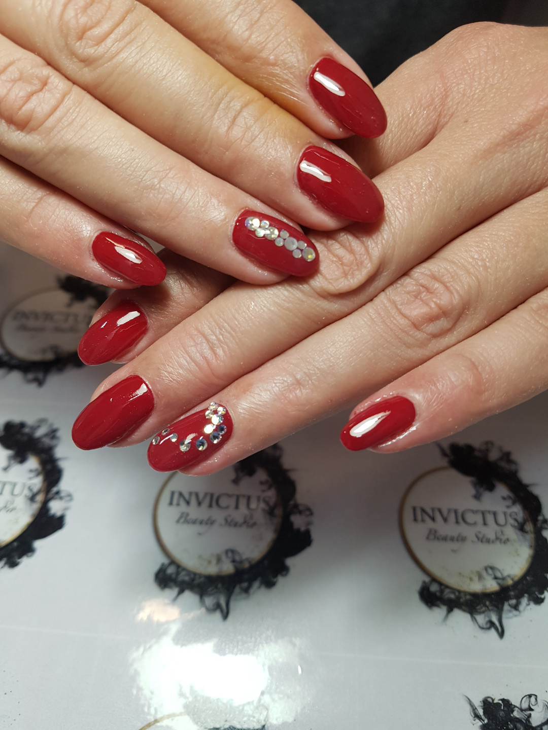 Invictus #beograd Ojačavanje noktiju Ojačavanje prirodnih noktiju gelom - S dužina