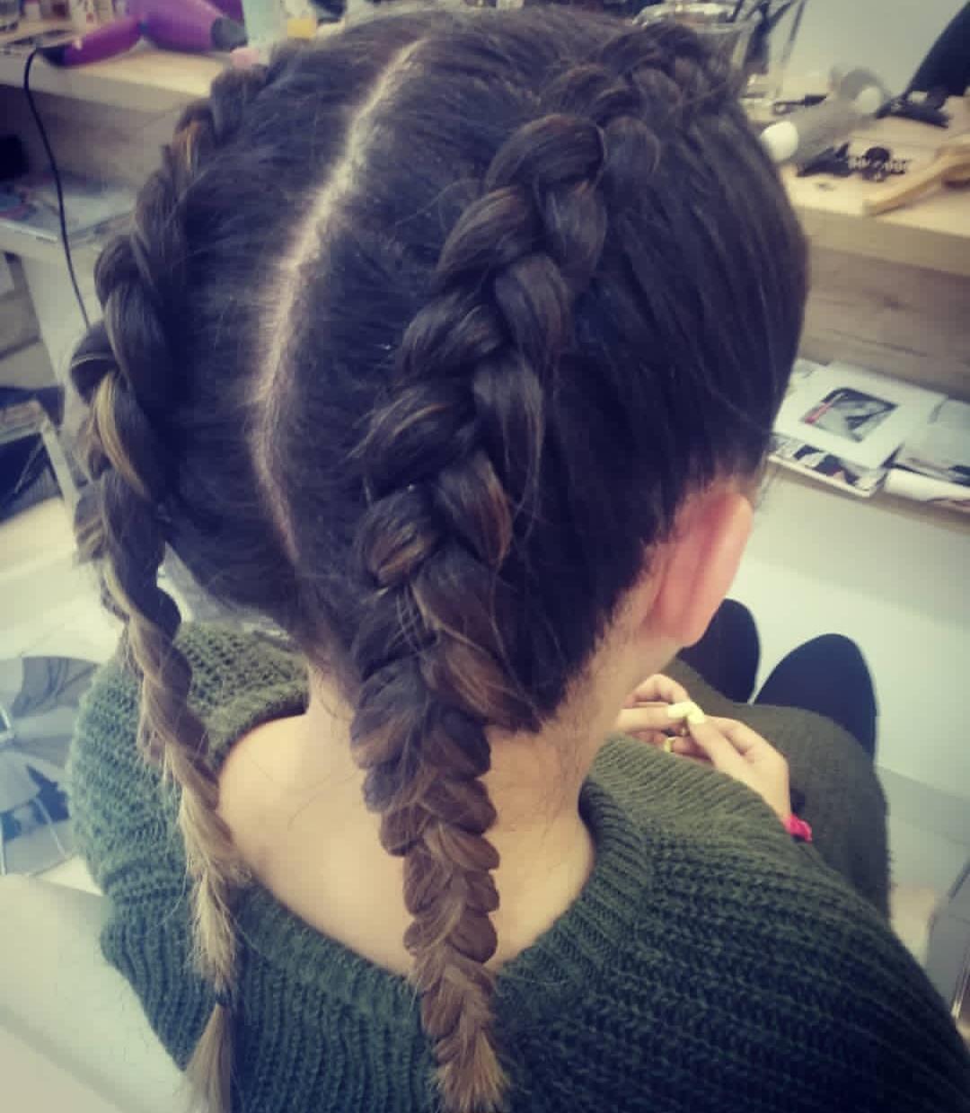 Pletenice - dve velike sa pranjem kose - Kardashians Beauty Style, Novi Sad Pletenice, kike, punđe Frizerski saloni Pletenice, kike, punđe, Novi Sad, Centar - Stari grad