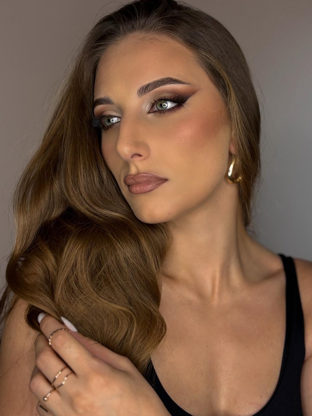 Profesionalno šminkanje - za svečane prilike - Aura Beauty, Beograd Make-up / šminkanje Lice Make-up / šminkanje, Beograd, Vračar, Čubura, Crveni krst