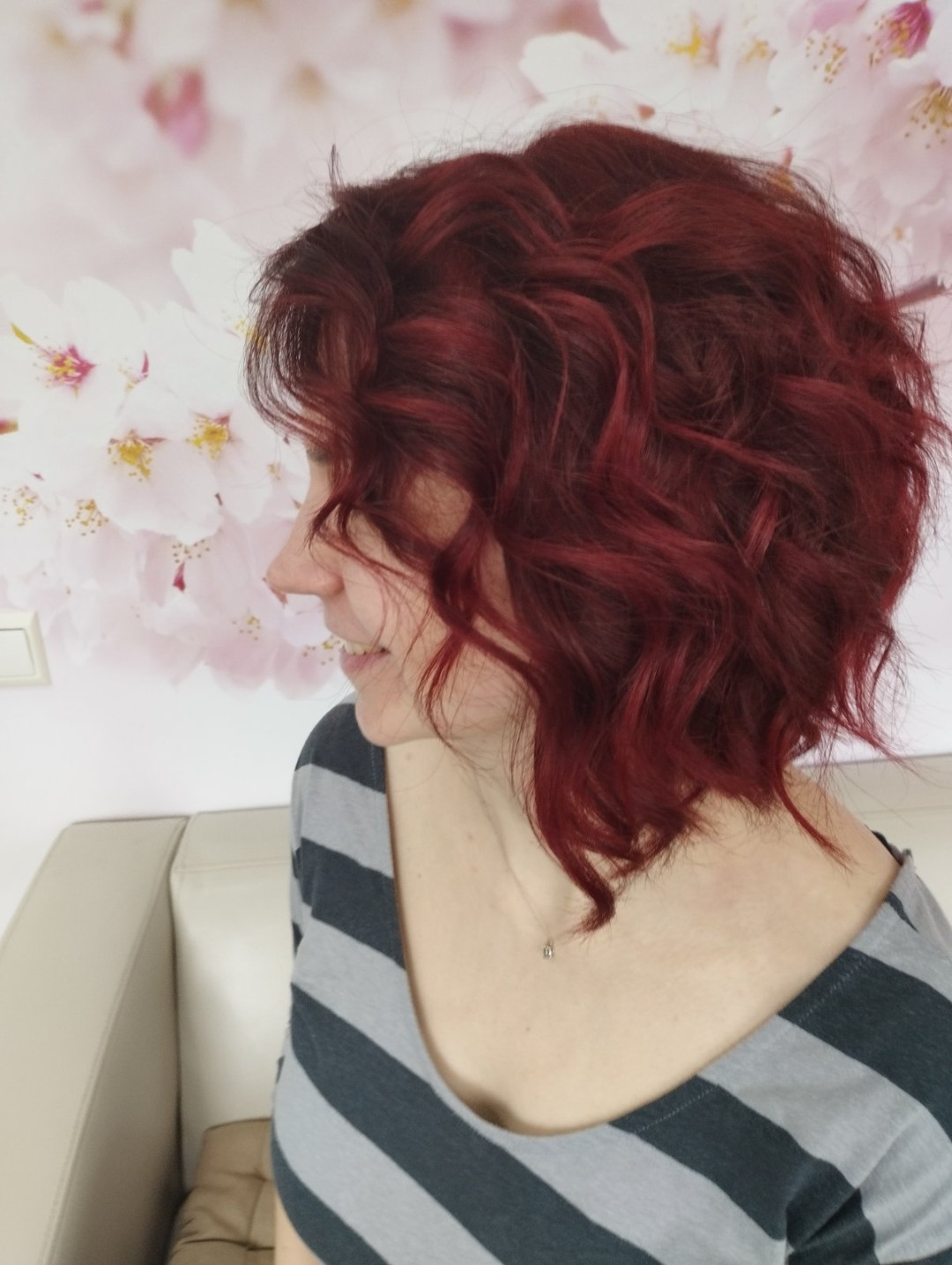 Dve mace 1 #beograd Feniranje i stilizovanje Feniranje na lokne - kratka kosa