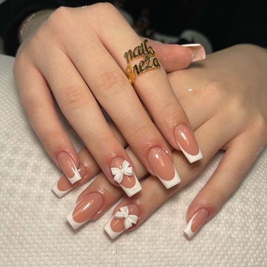 Sneža Nails #beograd Izlivanje noktiju Izlivanje noktiju gelom - L dužina