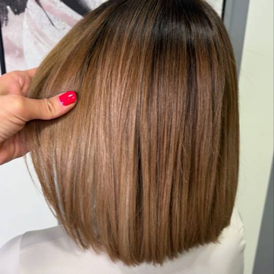 Hair studio mii #beograd Farbanje kose Farbanje cele dužine - kosa srednje dužine