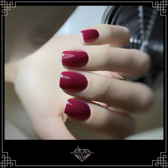 Diamonds & Pearls Beauty Studio #beograd Gel lak Ruski manikir + ojačavanje prirodnih noktiju gelom