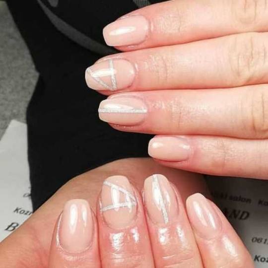Beautyland #nis Nadogradnja noktiju Nadogradnja noktiju tipsama - kratki nokti