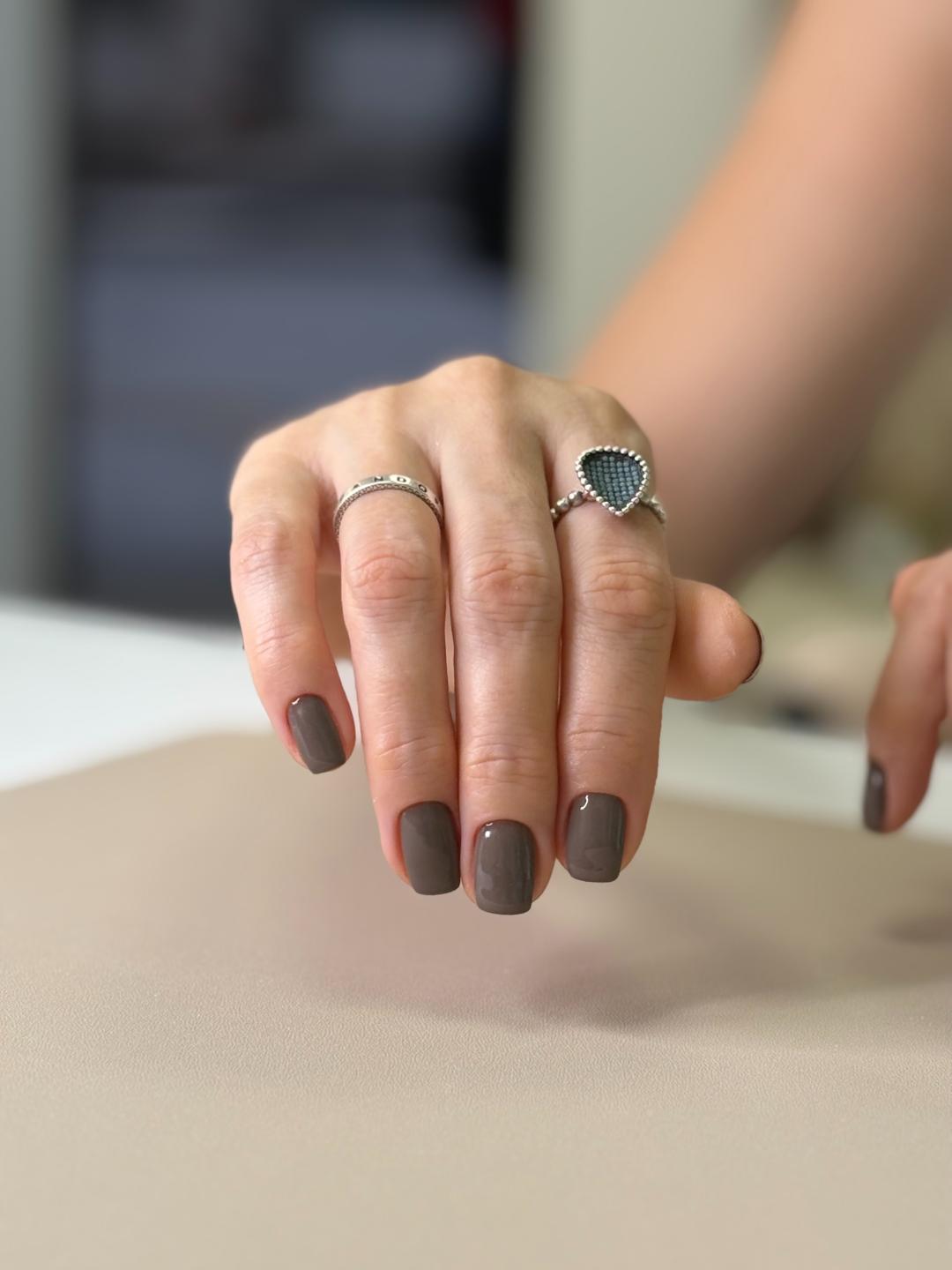 Korekcija tuđeg rada + manikir + shellac - Beauté by Nina Cvejić, Niš Manikir Nokti Manikir, Niš, Medijana