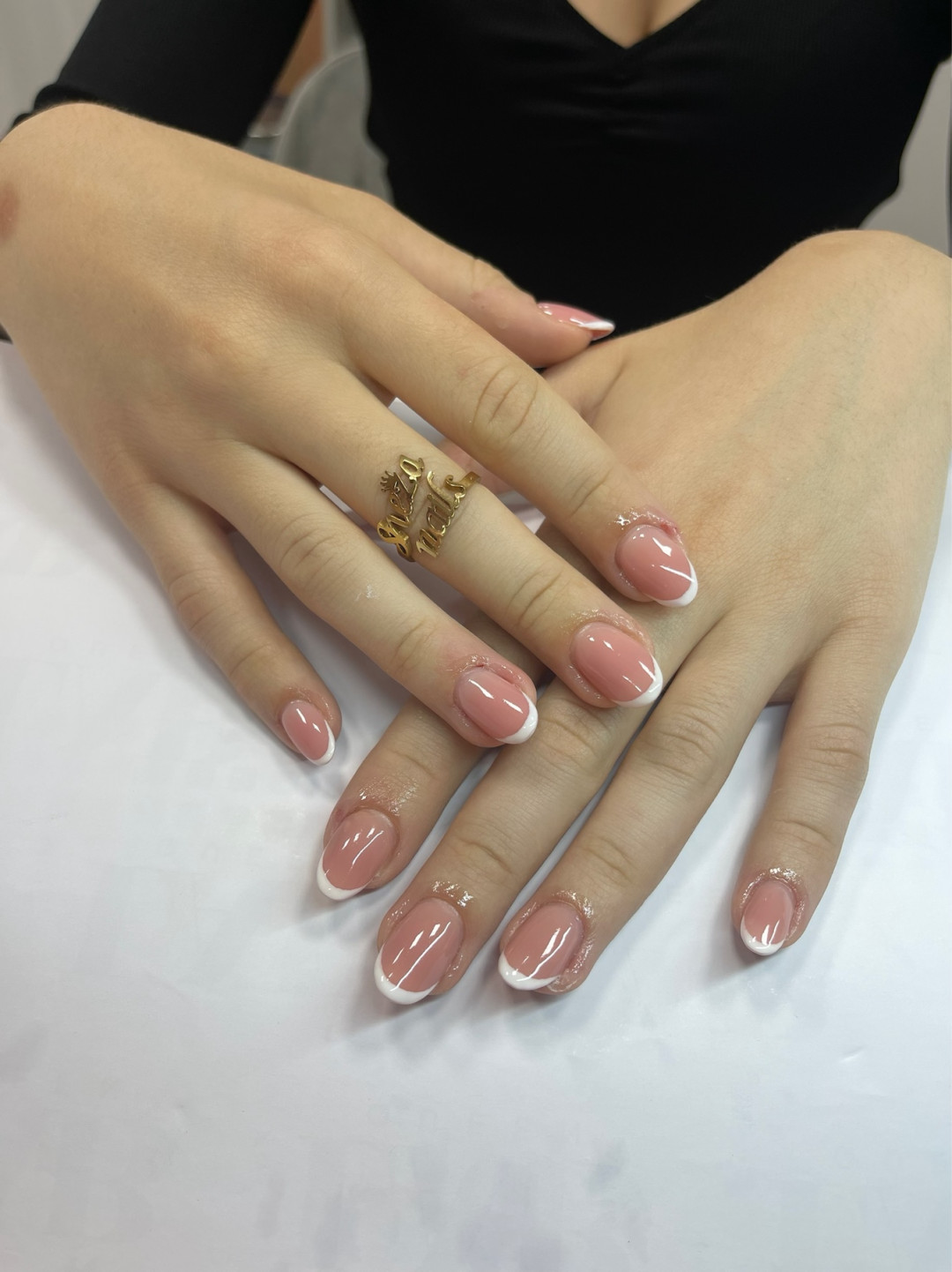 Sneža Nails #beograd Manikir Manikir + ojačavanje noktiju rubber bazom + boja