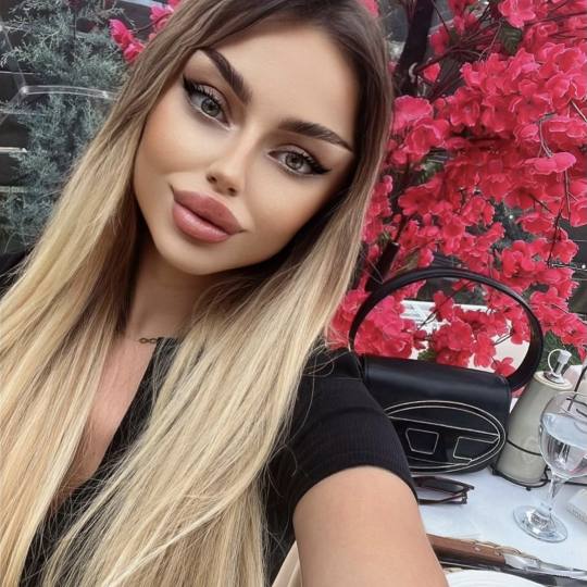 Zen B #beograd Make-up / šminkanje Profesionalno šminkanje - svečana šminka